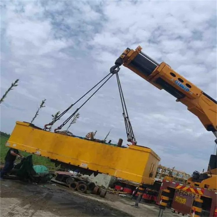 枞阳县随车吊吊集装箱怎么吊