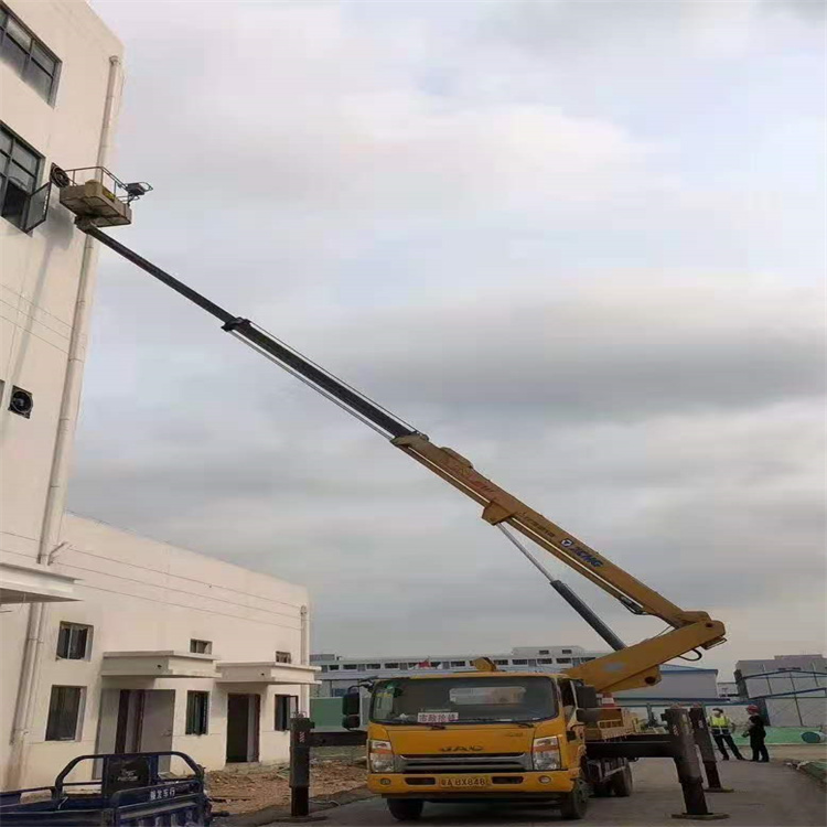 枞阳县附近高空车出租|市政施工/设备安装专用|随叫随到|亿立达设备租赁